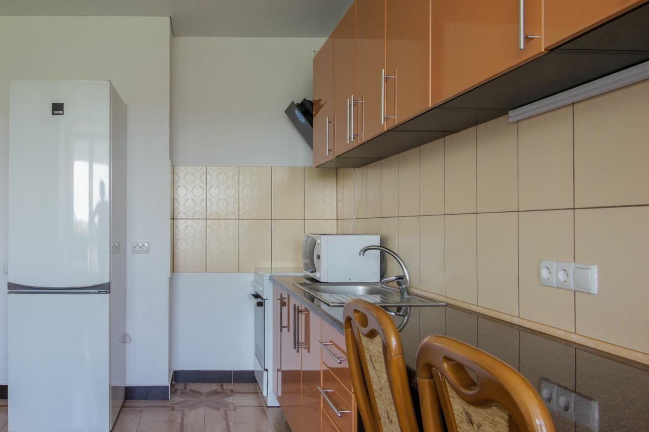 Rooms With Fortetsya View 2 卡缅涅茨-波多利斯基 外观 照片